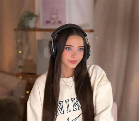 Search Results for lydia violet twitch